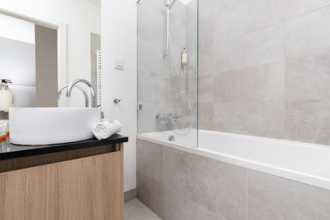 Slawinska Apartment Warsaw Wola By Noclegi Renters Buitenkant foto